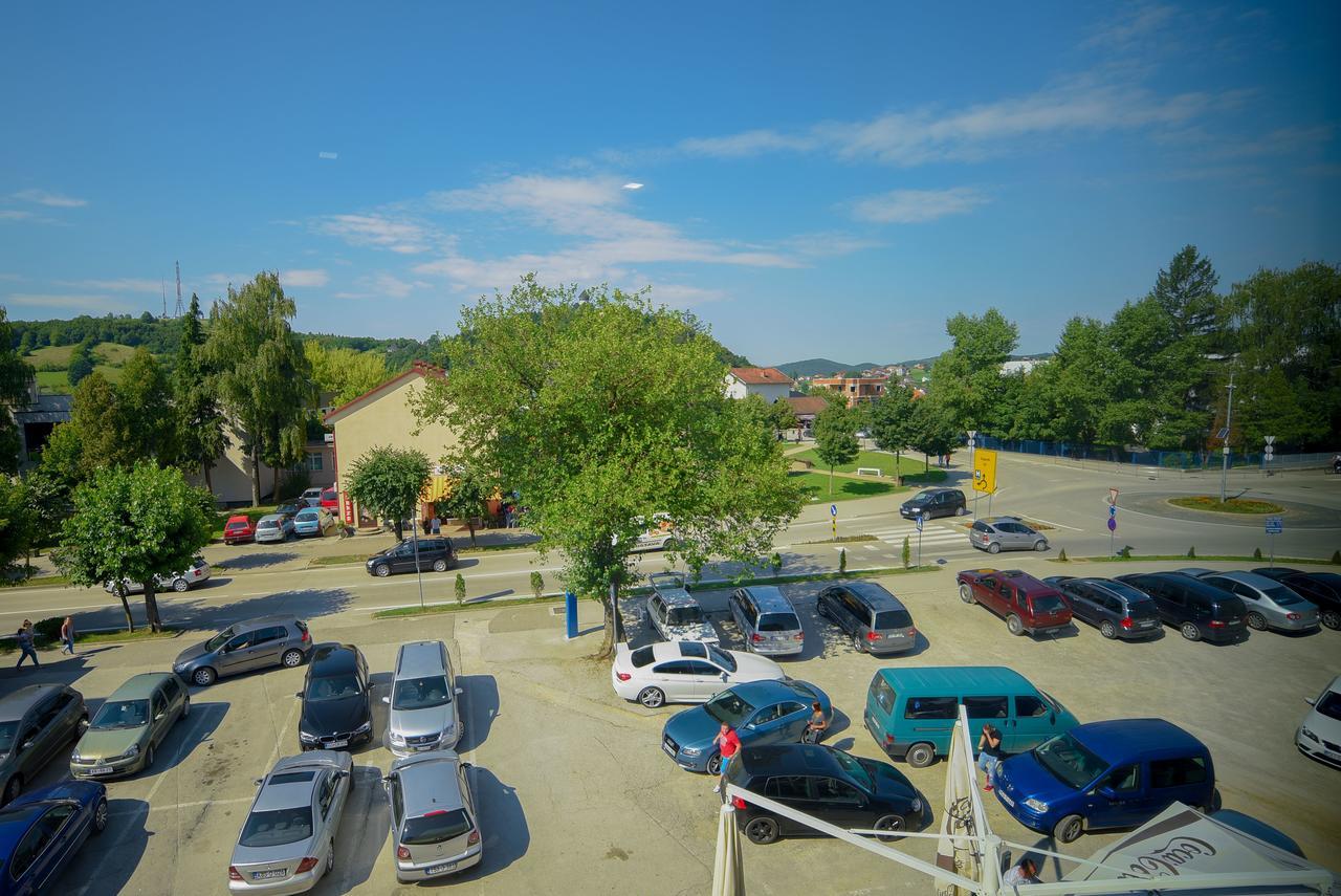 Motel Grand Velika Kladusa Esterno foto